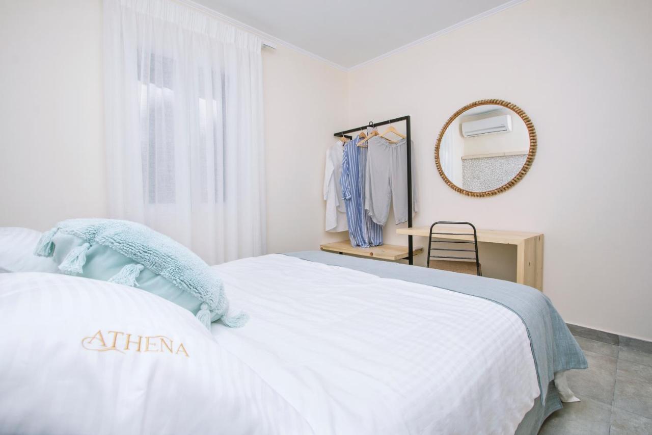 Athena Luxury Apartments Mesongi Exterior photo
